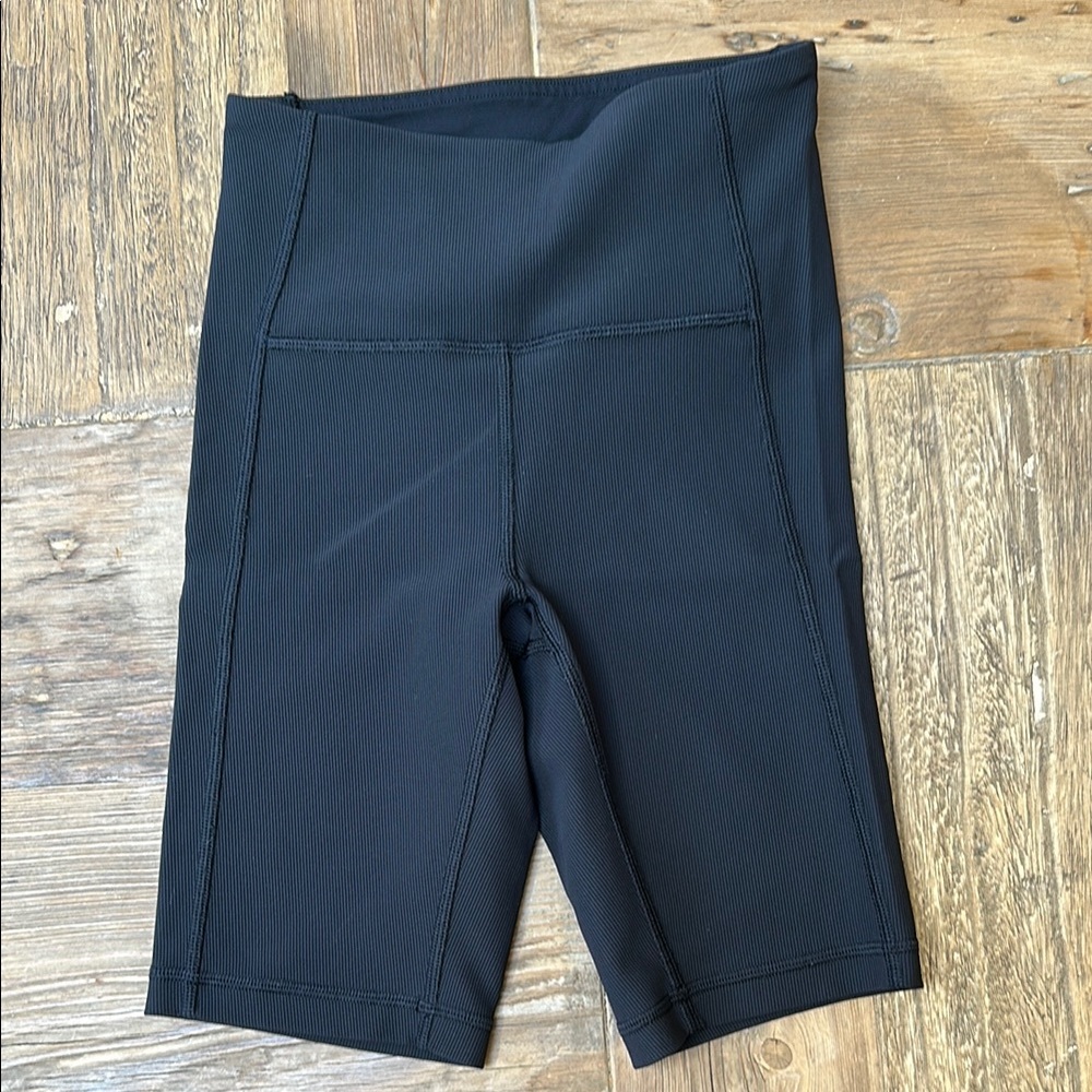 lululemon athletica Black Women's Bike Shorts